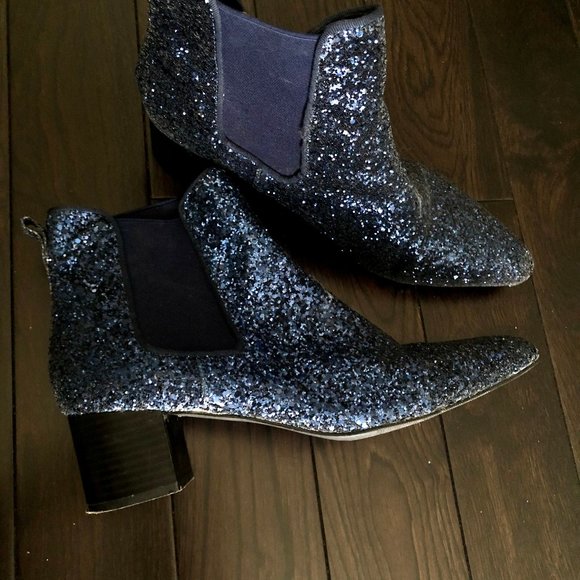 Forever 21 Sparkly blue sparkly pointed boots - Picture 4 of 4